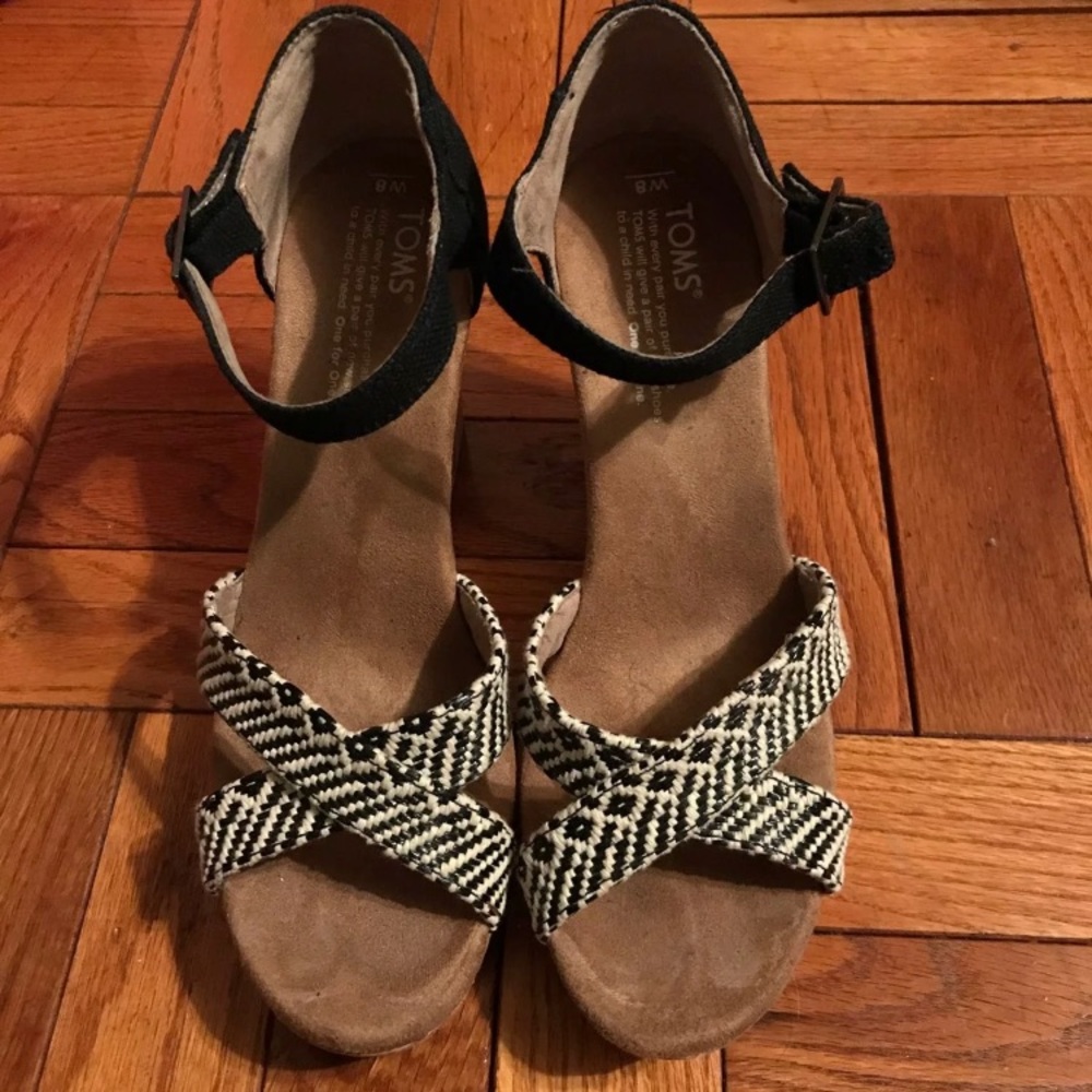 Toms Wedges, 8W